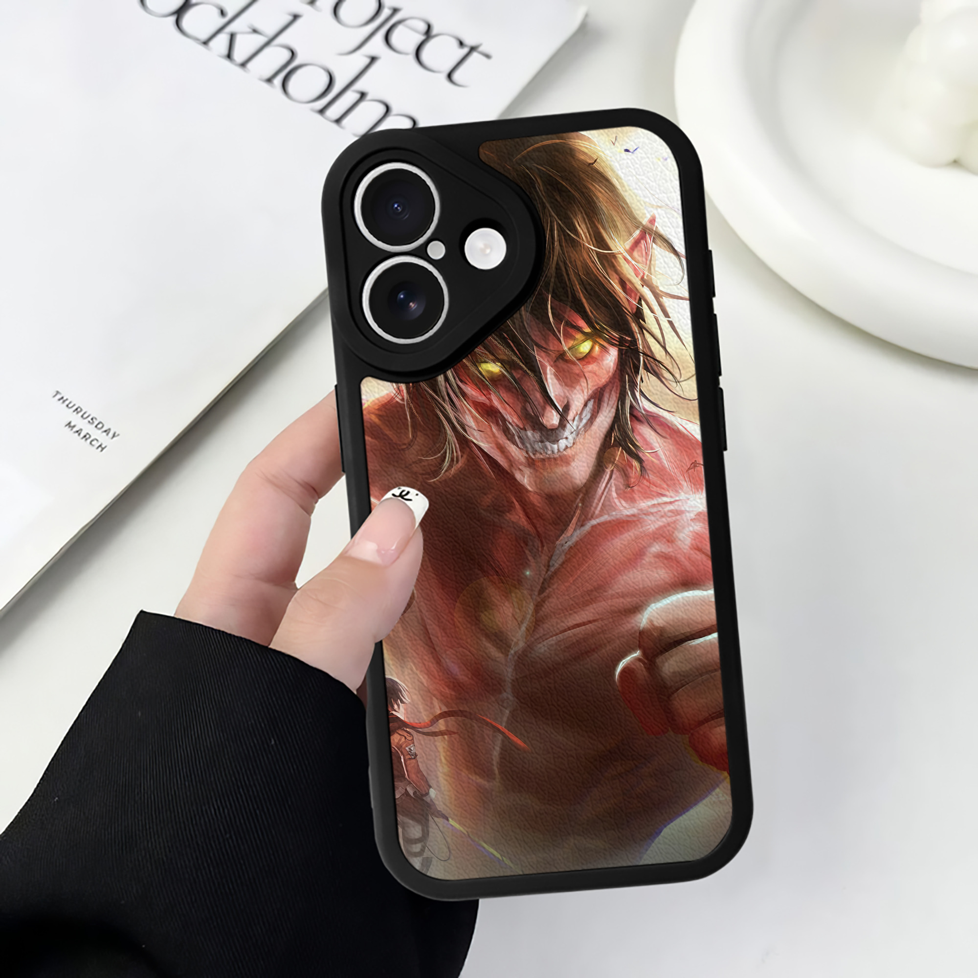 （画像用） 進撃の巨人 Attack on Titan 【iPhone 16シリーズ対応】シリコンスマホケース（レザー調） 材質：シリコン